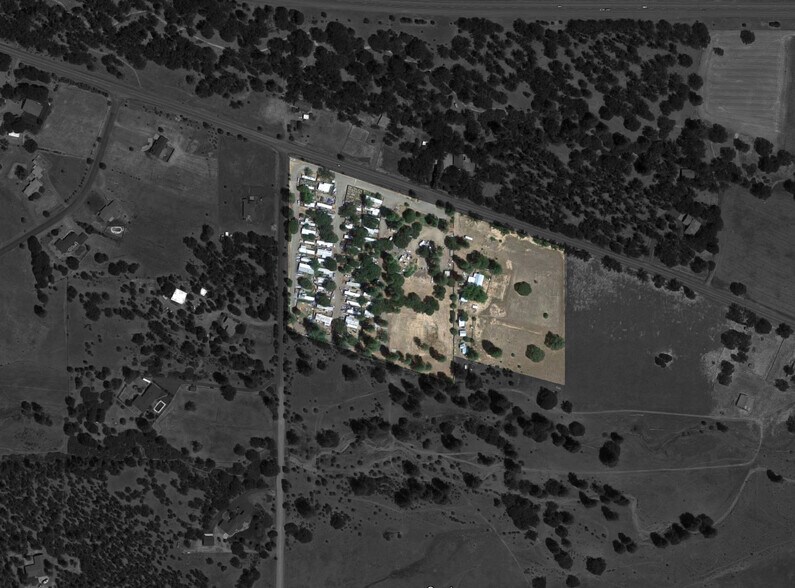 Primary Photo Of 6431 Old Highway 99 S, Yreka Manufactured Housing Mobile Home Park For Sale