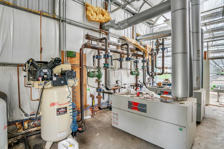 More Photos Of 62 Christian Ln, South Deerfield Industrial For Sale