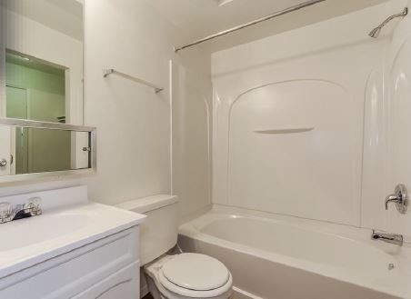 More Photos Of 1525-1605 Bacon Ave, Portage Apartments For Sale