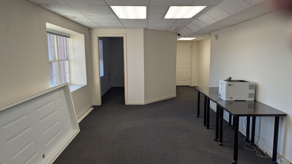 More Photos Of 603 Great Rd, North Smithfield Office For Lease