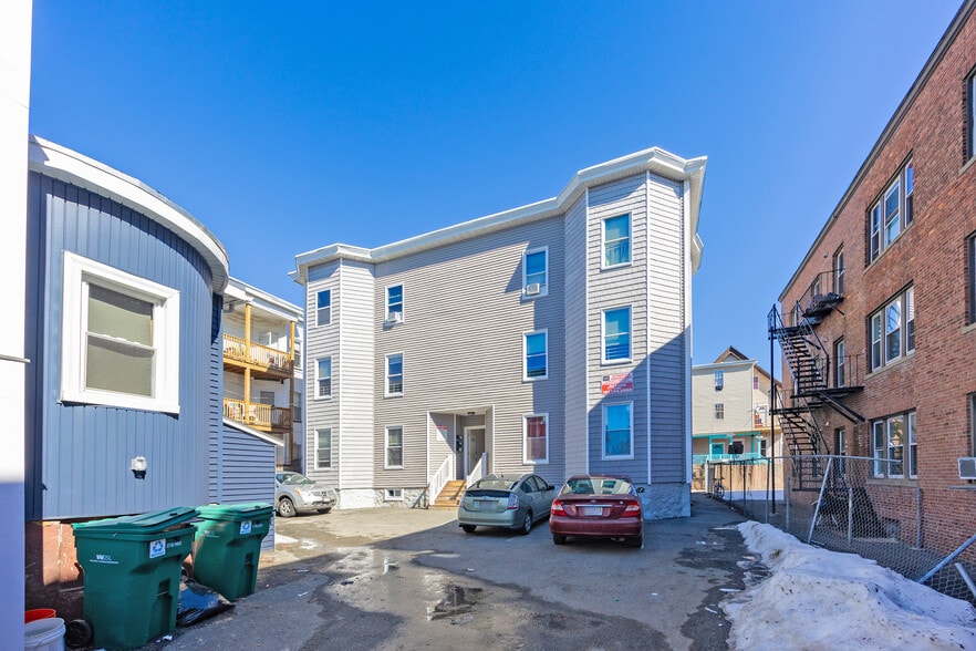 Primary Photo Of 190 Washington St, Lynn Apartments For Sale