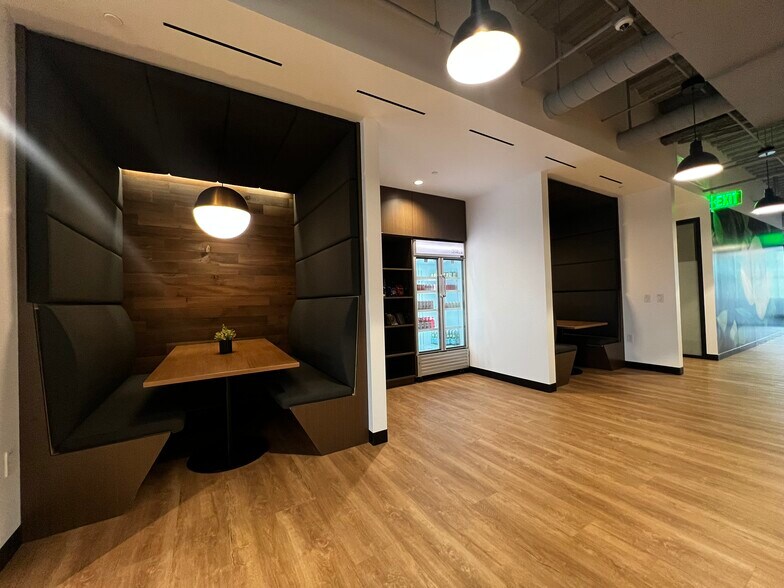 More Photos Of 3060 Williams Dr, Fairfax Office For Lease