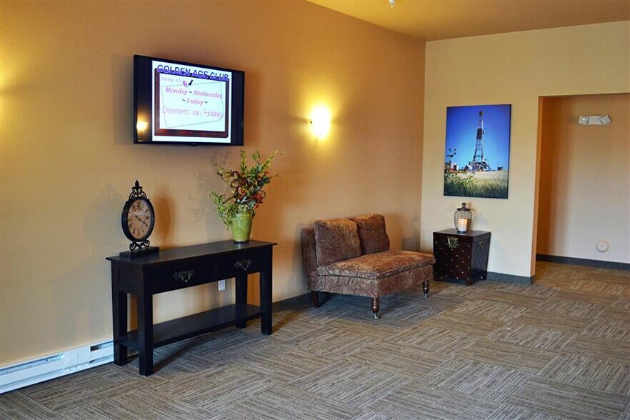 More Photos Of 501 12th Ave SE, Stanley Apartments For Lease