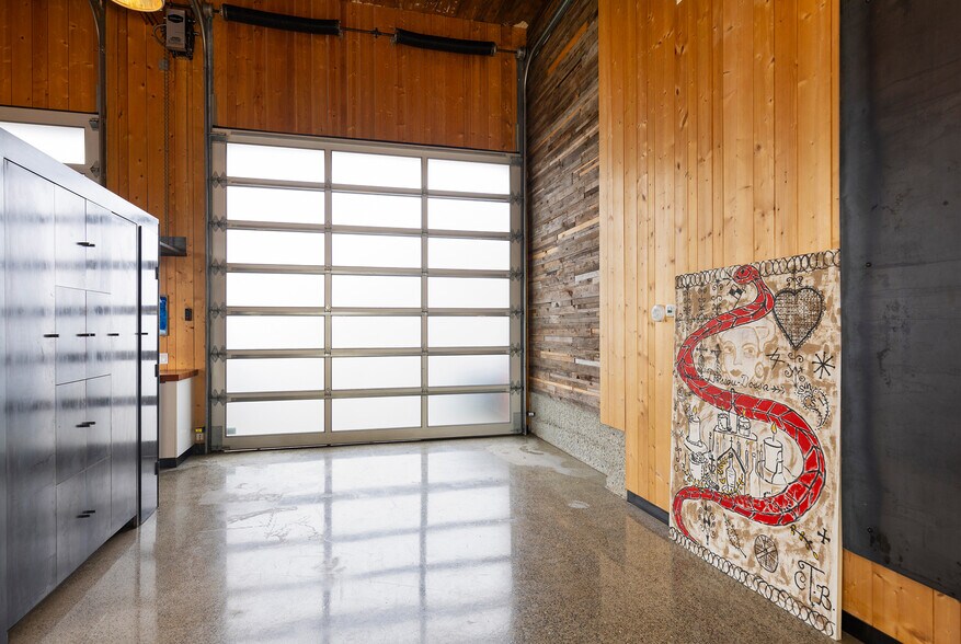 More Photos Of 4020 6th Ave NW, Seattle Warehouse For Sale