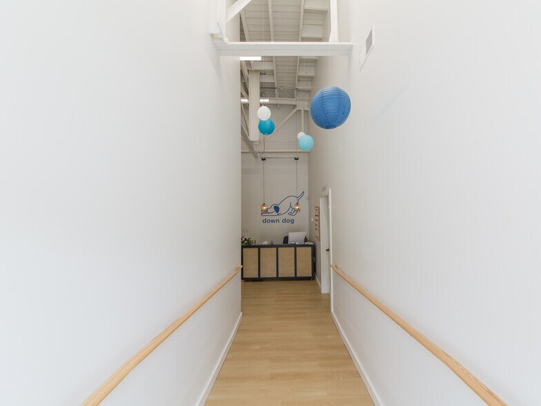 More Photos Of 51 Sweeten Creek Rd, Asheville Freestanding For Lease