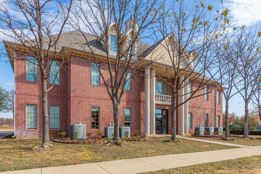 More Photos Of 3541 Teasley Ln, Denton Office For Lease