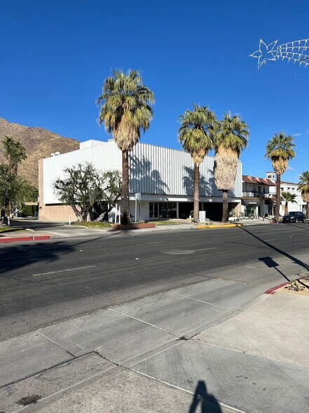 More Photos Of 383 S Palm Canyon Dr, Palm Springs Storefront Retail Office For Lease