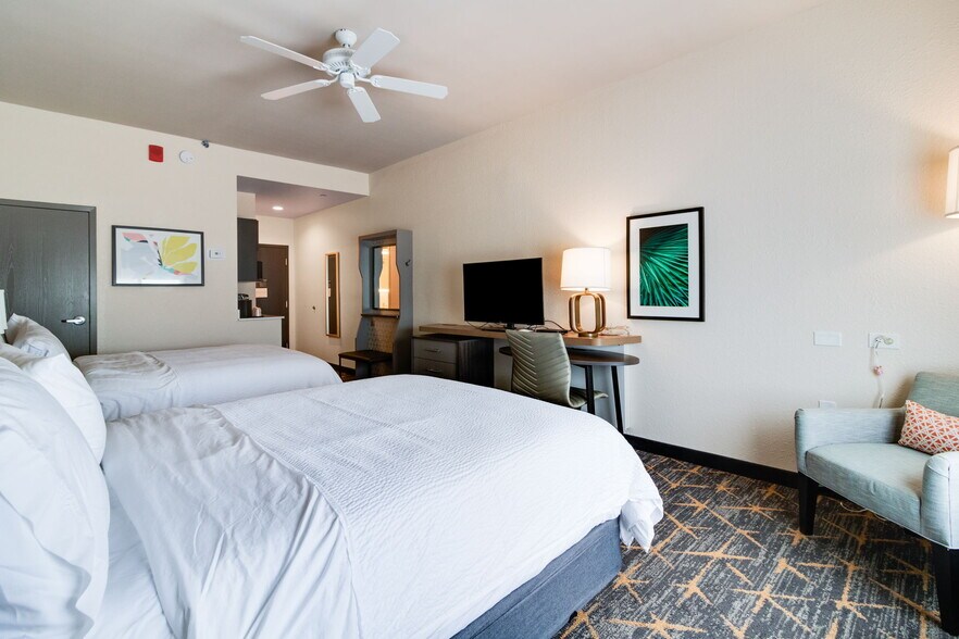 More Photos Of 1800 Martin Luther King Blvd, Houma Hotel For Sale