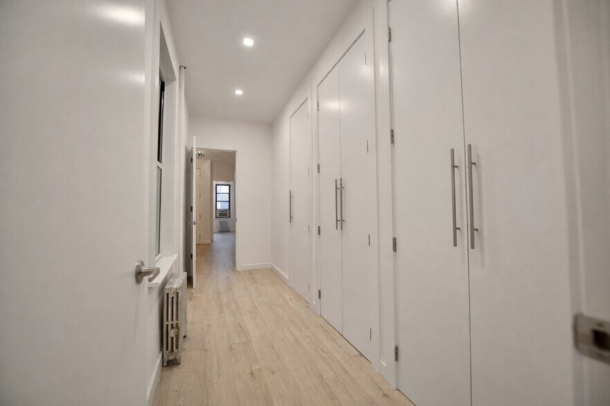 More Photos Of 1679 Gates Ave, Ridgewood Apartments For Sale