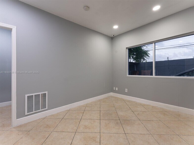 More Photos Of 2695 NW 141st St, Opa Locka Industrial For Sale