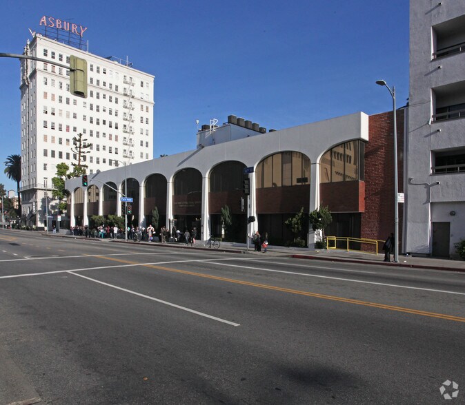More Photos Of 2415 W 6th St, Los Angeles Office For Lease