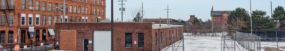 Primary Photo Of Mount Elliott St, Detroit Warehouse For Lease