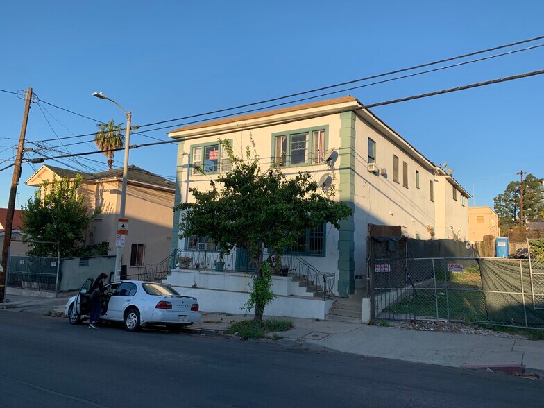 More Photos Of 817-823 Centennial St, Los Angeles Apartments For Sale