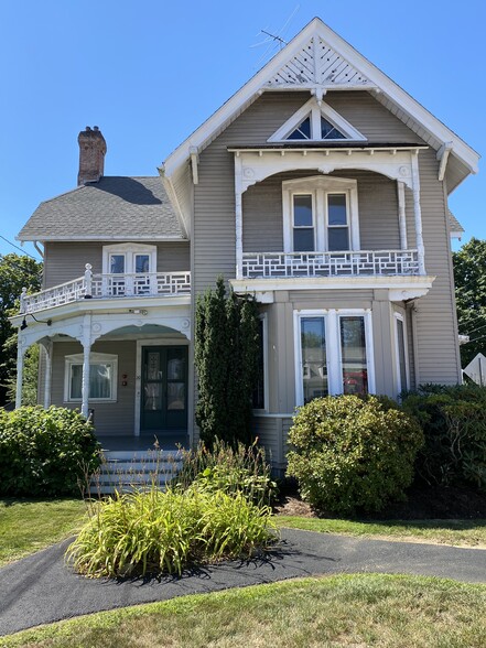 More Photos Of 20 Main St, Northborough Office For Sale