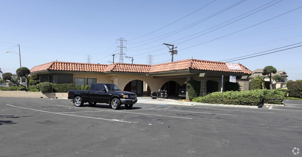 More Photos Of 1665 S Brookhurst St, Anaheim Assisted Living For Sale
