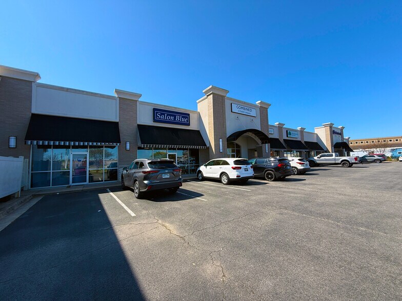 Primary Photo Of 805 Monroe St, Conway Storefront Retail Office For Lease