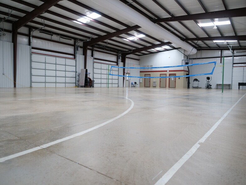 More Photos Of 4150 Highway 36 S, Brenham Shelter For Sale