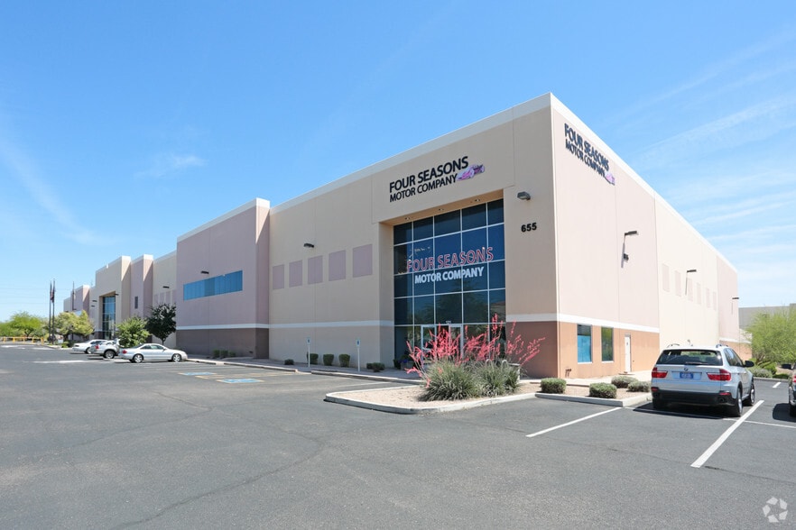 More Photos Of 655 W Elliot, Tempe Distribution For Lease