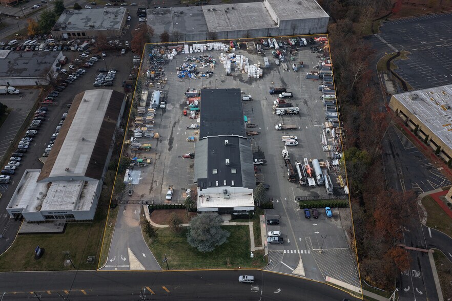 More Photos Of 1200 Springfield Rd, Union Township Warehouse For Lease
