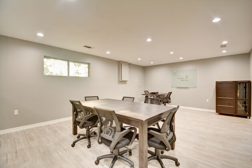 More Photos Of 26615 Oak Ridge Dr, The Woodlands Office For Lease