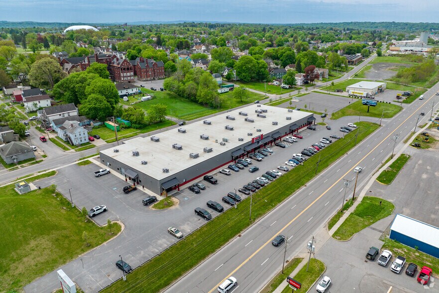 More Photos Of 1707 Oriskany St W, Utica Freestanding For Sale