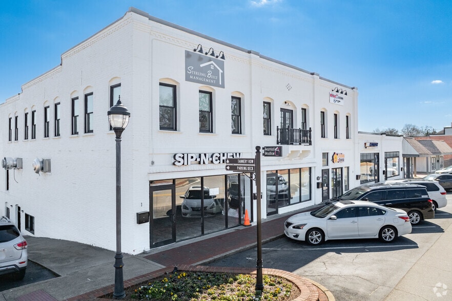 Primary Photo Of 1 W Main St, Buford Storefront For Lease