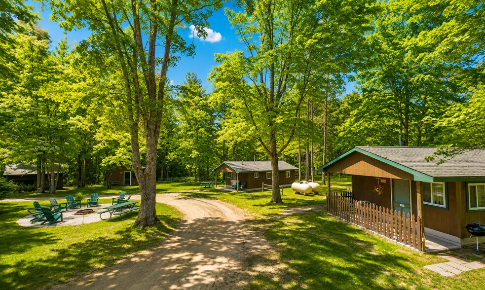 More Photos Of 505 Rainbow Trail park, Mio Hotel For Sale