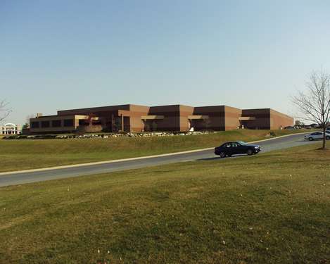 More Photos Of 1842 Colonial Village Ln, Lancaster Warehouse For Lease