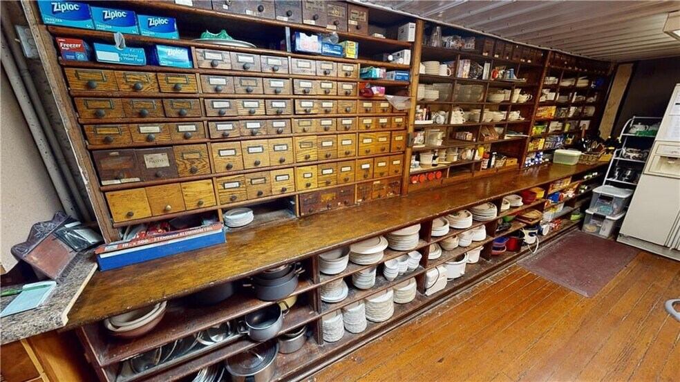 More Photos Of 116 N Illinois St, Chrisman Storefront Retail Residential For Sale