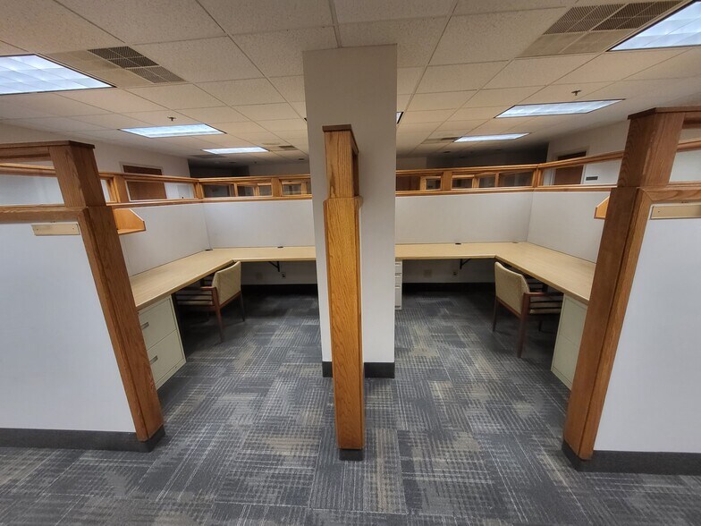 More Photos Of 220 Broadway Ave S, Rochester Office For Sale