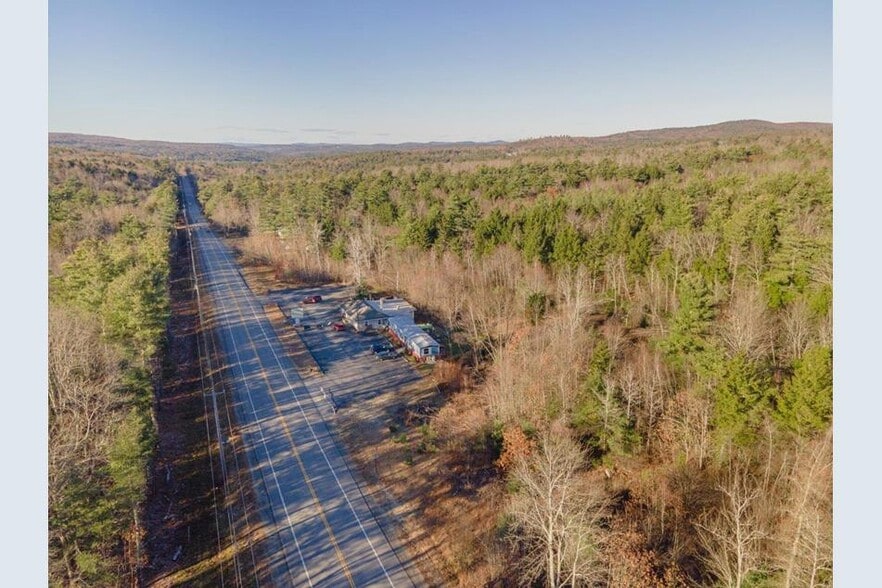 More Photos Of 236-228 & 236 Fitzwilliam Rd, Troy Showroom For Sale