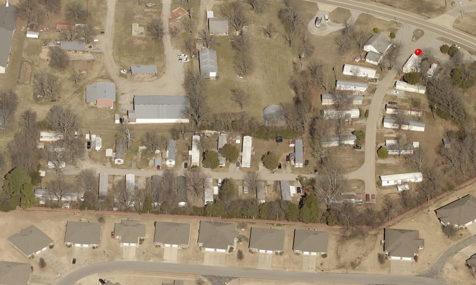 More Photos Of 1326 E 9th St, Mountain Home Manufactured Housing Mobile Home Park For Sale