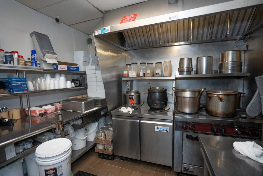 More Photos Of 596 Busha Hwy, Marysville Bar For Sale