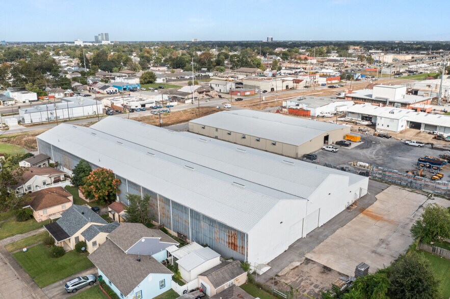 More Photos Of 3720 Robertson St, Metairie Warehouse For Lease