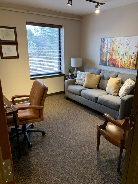 More Photos Of 150 W 1st St, New Richmond Office Residential For Lease