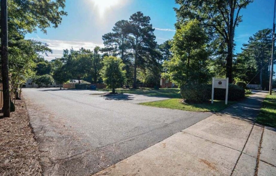 More Photos Of 1201 Kent Rd, Raleigh Daycare Center For Sale