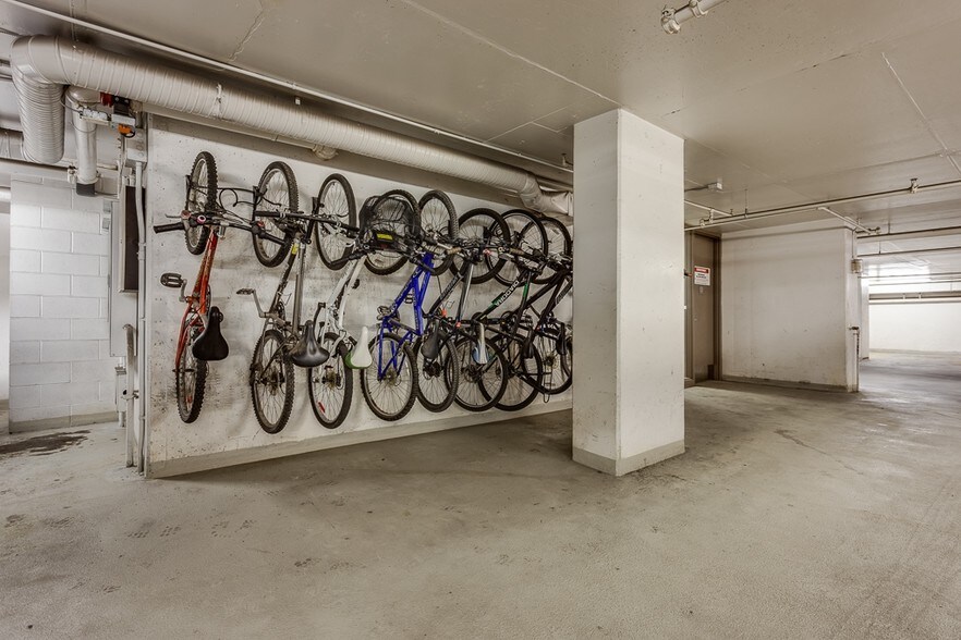 More Photos Of 888 4th Ave SW, Calgary Office For Sale