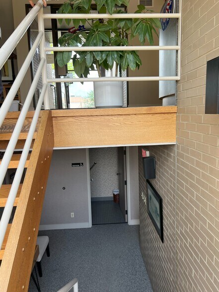 More Photos Of 4181 Holiday St NW, North Canton Office For Sale
