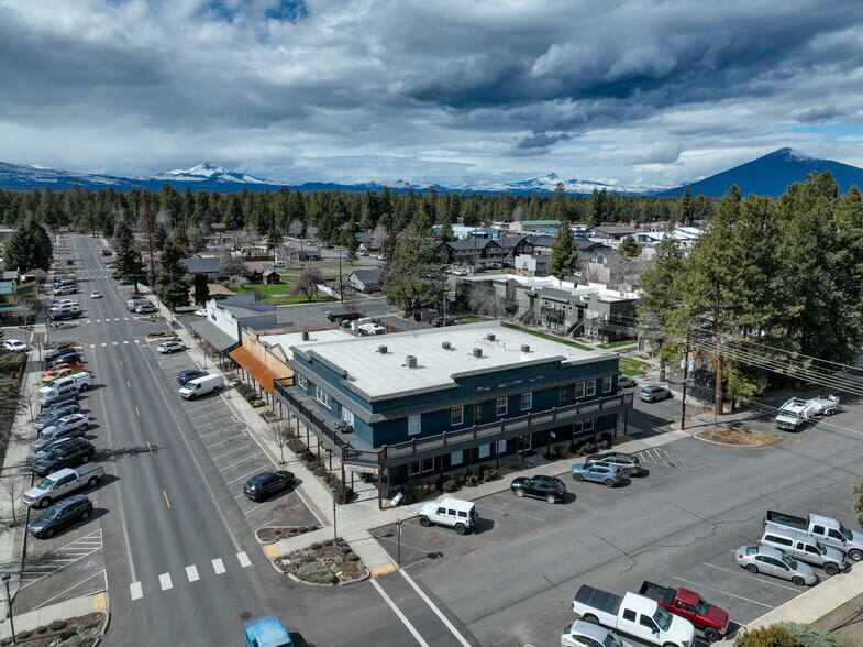 More Photos Of 192 E Main Ave, Sisters Coworking Space