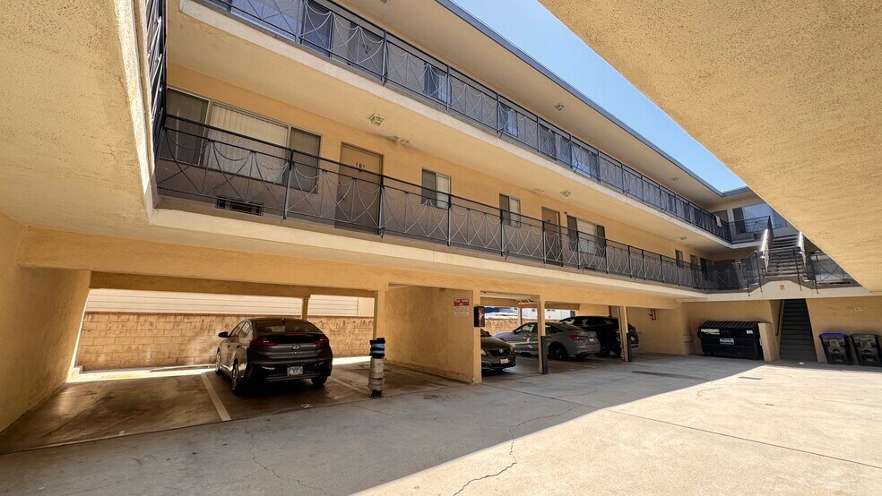 More Photos Of 1042 Western Ave, Glendale Apartments For Sale