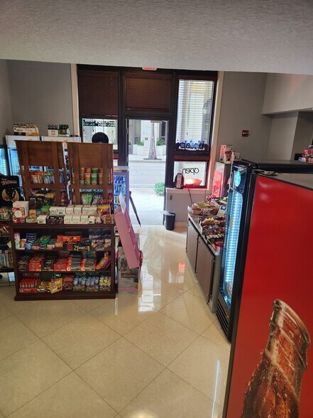 More Photos Of 701 S Olive Ave, West Palm Beach Office For Lease