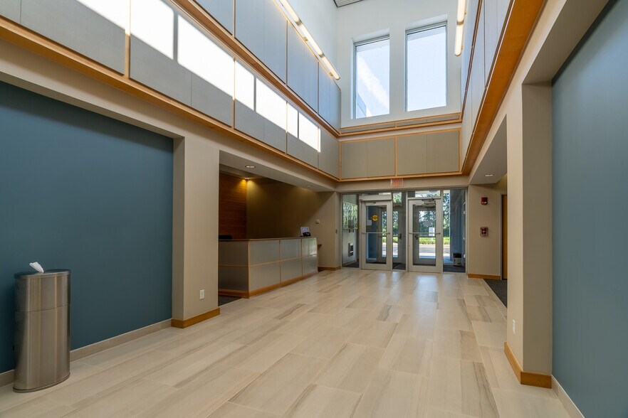 More Photos Of 5001 Meadowland Pky, Marion Office For Sale