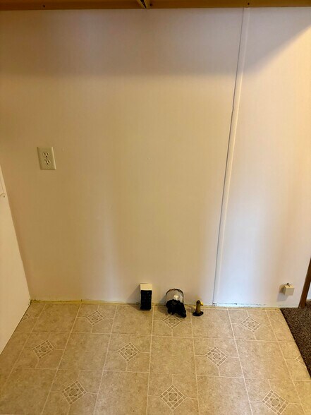 More Photos Of 521 S Emmett St, Virden Manufactured Housing Mobile Home Park For Sale