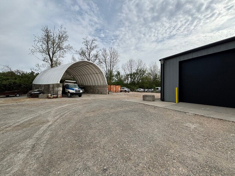 More Photos Of 4155 Gibson Dr, Tipp City Manufacturing For Lease