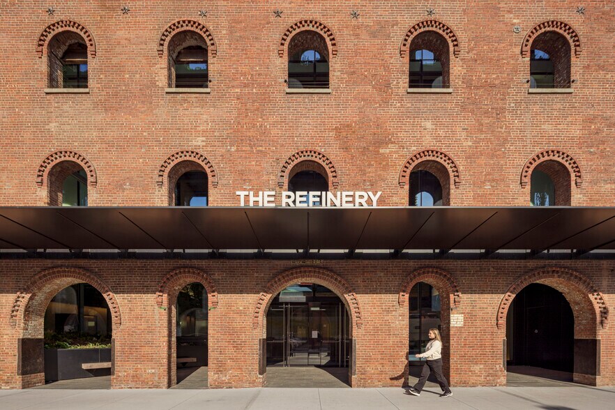 More Photos Of 300 Kent Ave, Brooklyn Office For Lease