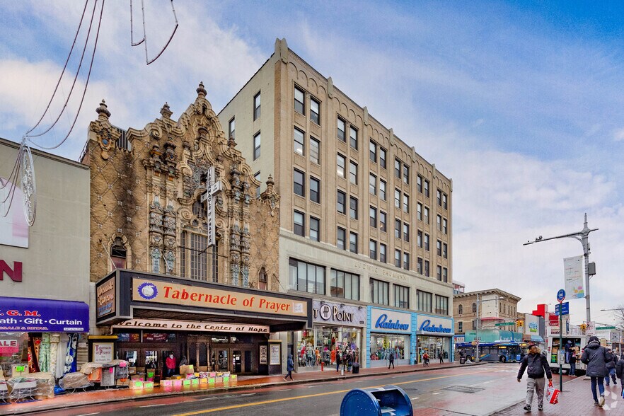 More Photos Of 16519-16525 Jamaica Ave, Jamaica Office For Lease