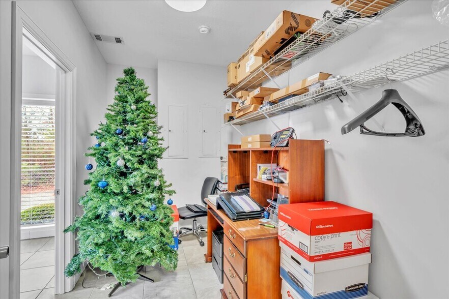 More Photos Of 441 Dunbar Rd, Warner Robins Warehouse For Sale