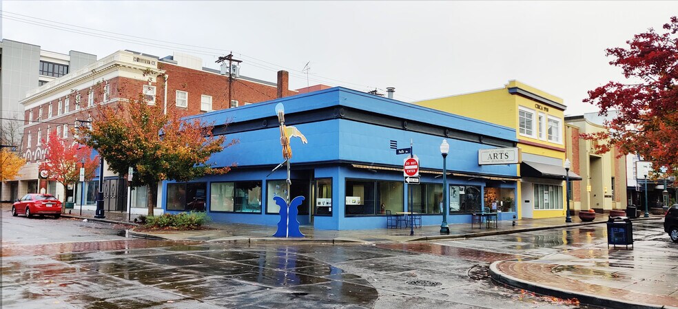 Primary Photo Of 412 Pacific Ave, Bremerton Restaurant For Lease