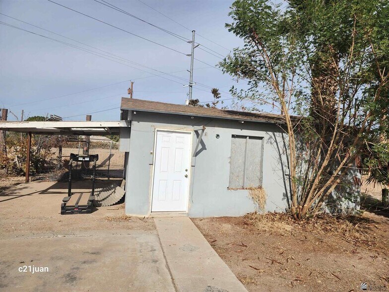 More Photos Of 584 S Avenue B, Yuma Multifamily For Sale