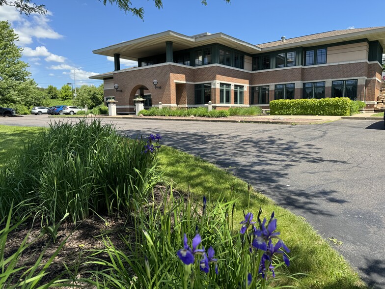 Primary Photo Of 1400 Merrill Ave, Wausau Medical For Sale